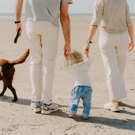 Prachtig, Rustig En Ruim Vlakbij Zee