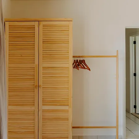 Prachtig, Rustig En Ruim Vlakbij Zee Appartement Coxyde