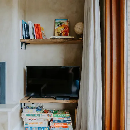 Appartement Prachtig, Rustig En Ruim Vlakbij Zee Coxyde