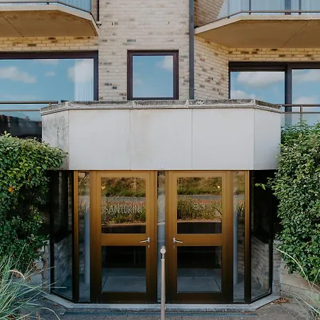 Prachtig, Rustig En Ruim Vlakbij Zee Appartement Coxyde